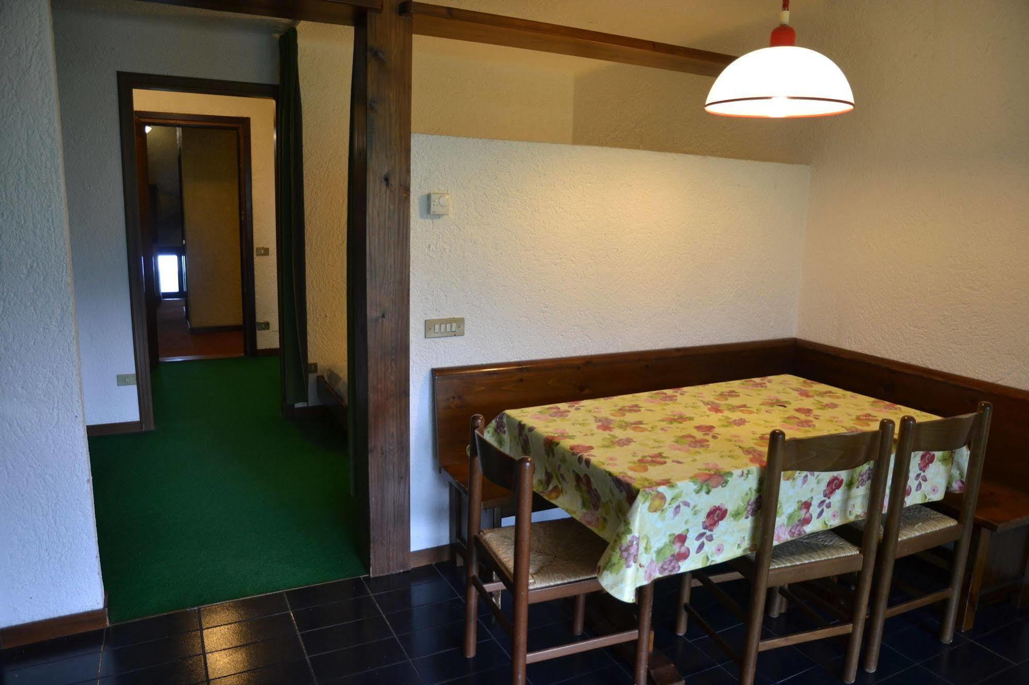Residence Le Baite Artogne Extérieur photo